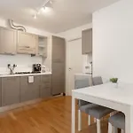 דירה Tra I Versi Di Saba In Centro A *