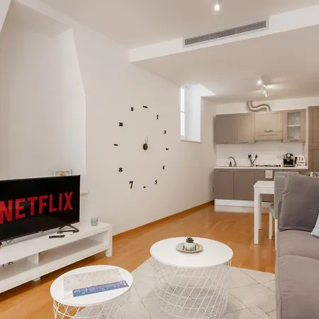 Apartmán Saba, Stile E Parcheggio In Centro A