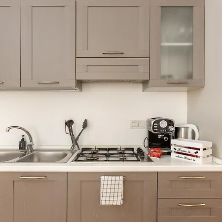 Tra I Versi Di Saba In Centro A Appartement *